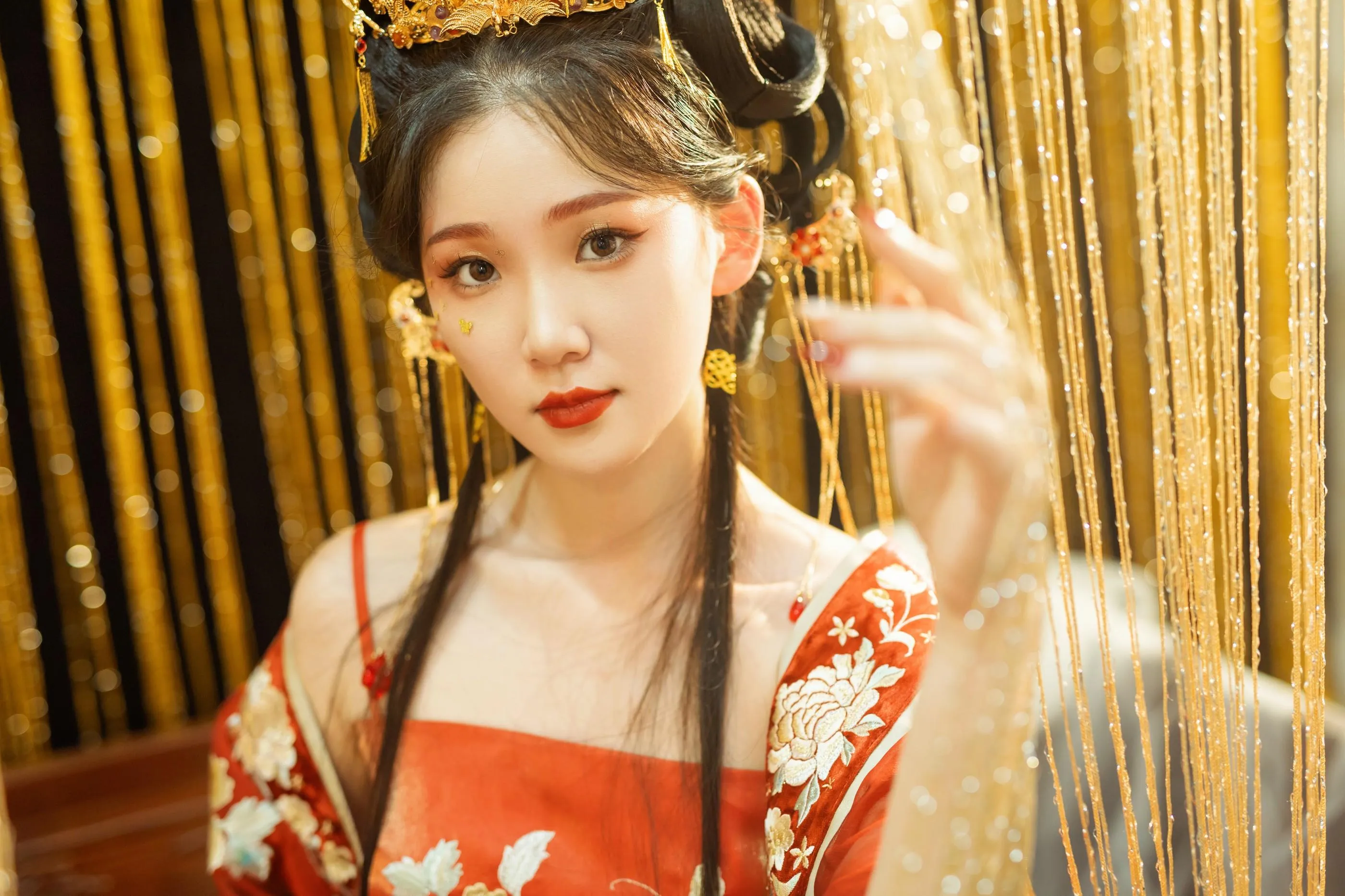 [YITUYU艺图语]2022.09.05 红衣娘子 相望回首喵喵喵 [48P]插图9
